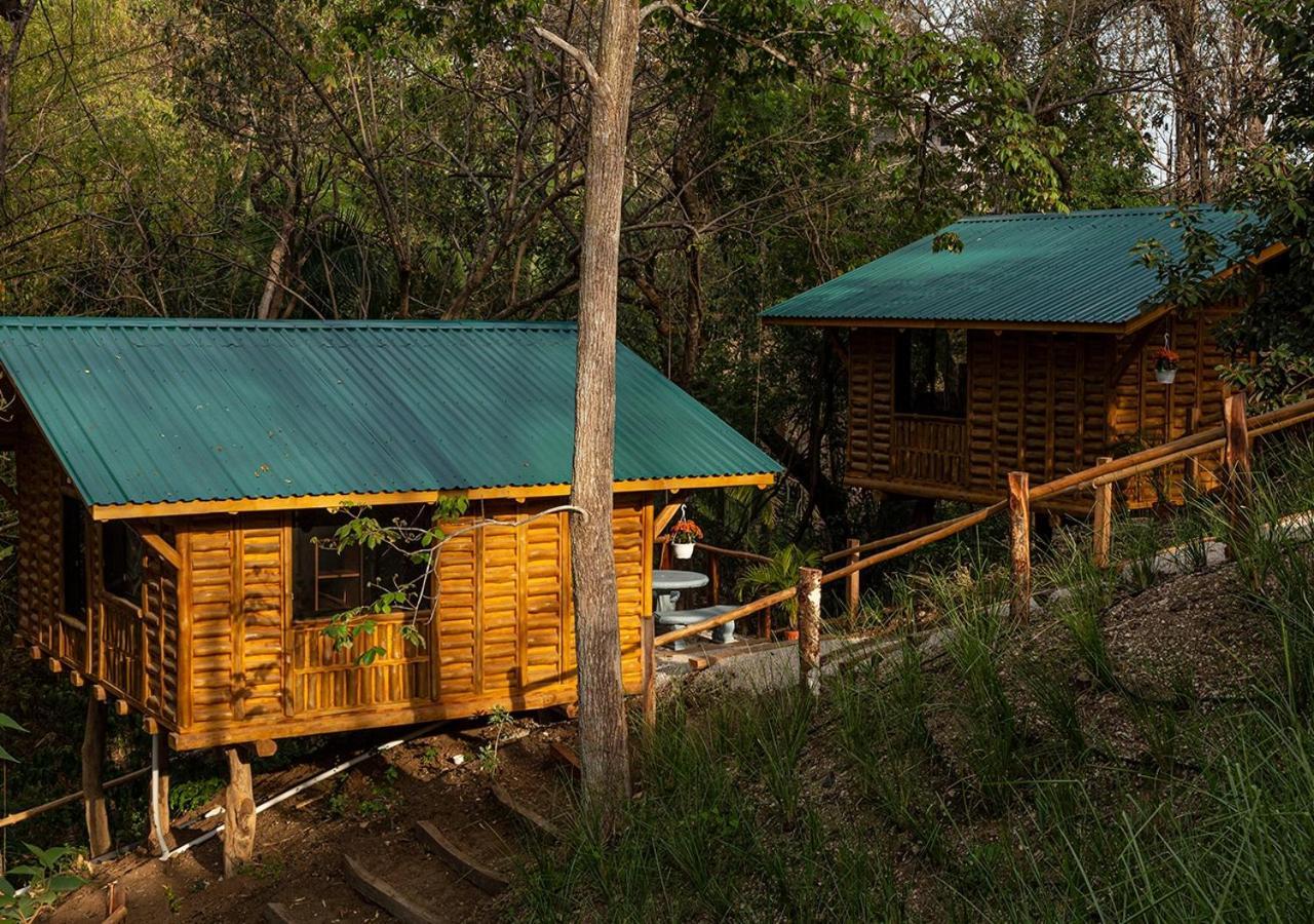 Eco-Turismo Guayacanes Sámara Exteriér fotografie